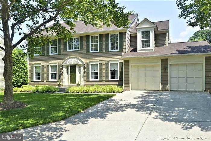 18813 Falling Star Road Germantown, MD 20874 - Photo 21 of 29 Exterior (Front)
