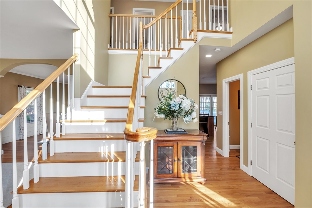 16 Broad Acres Farm Road Medway, MA 02053 - Photo 4 of 40