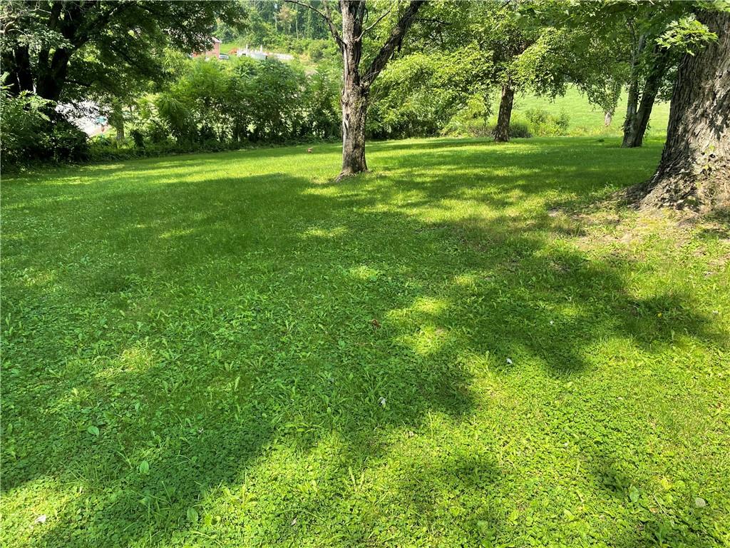 355 Searight Herbert Road Uniontown, PA 15401 - Photo 7 of 25