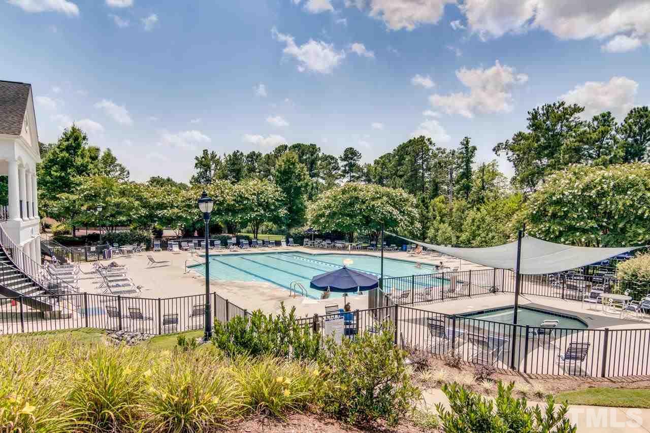 5509 Amanda Lynn Lane Raleigh, NC 27613 - Photo 3 of 23