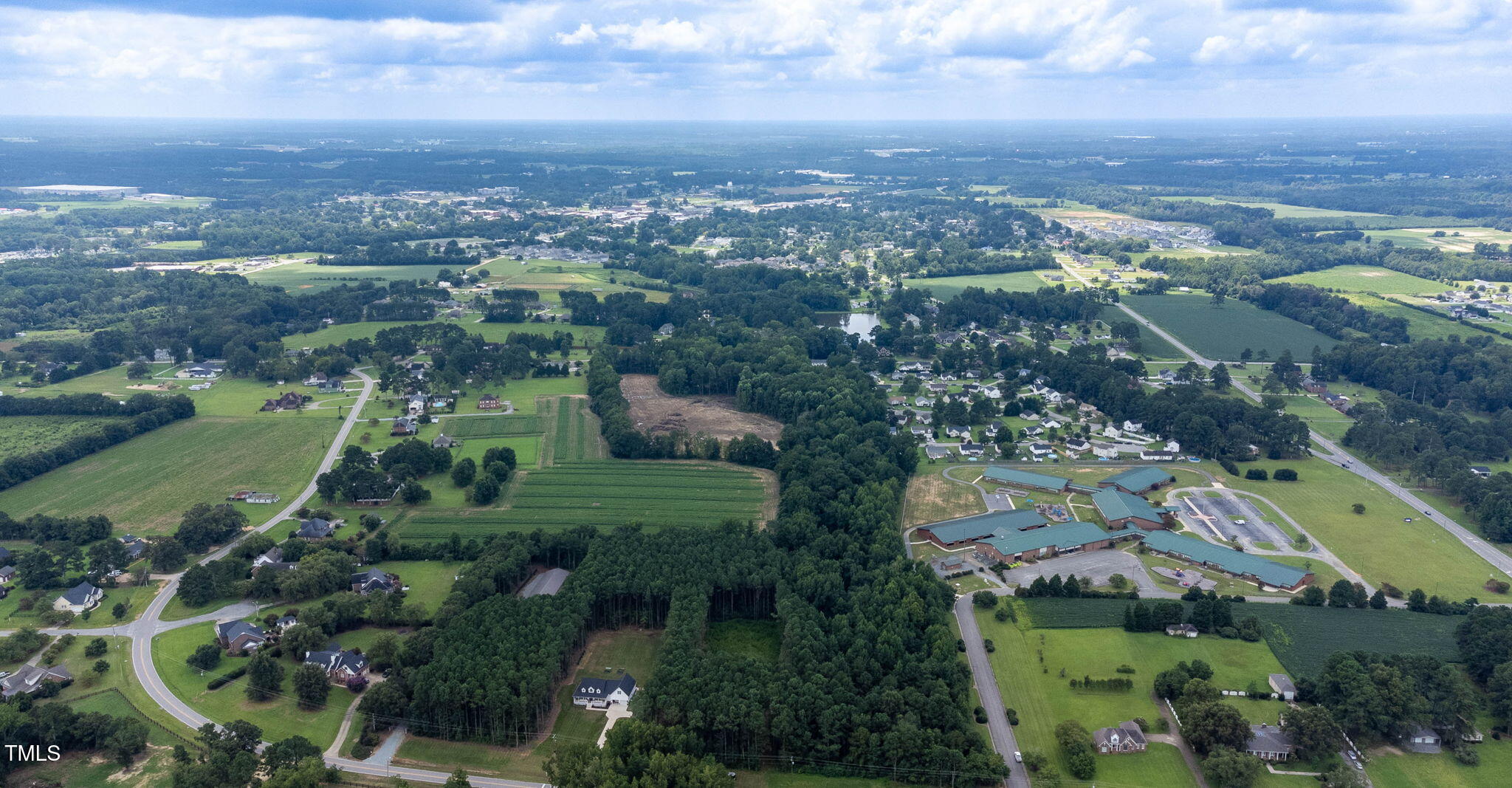 176 Dogeye Road Benson, NC 27504 - Photo 3 of 19 3-web-or-mls-DJI_0783-HDR