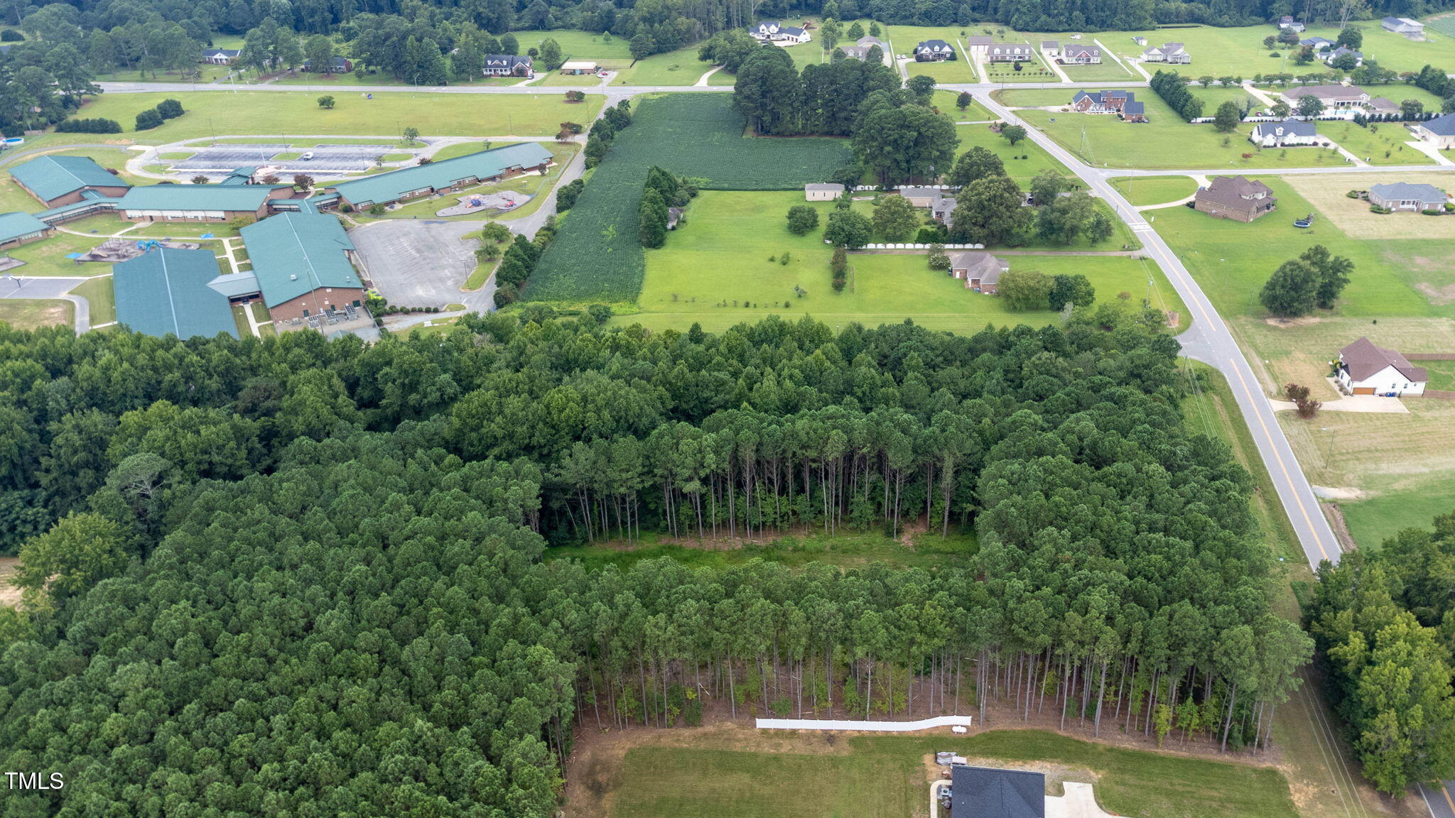 176 Dogeye Road Benson, NC 27504 - Photo 5 of 19 5-web-or-mls-DJI_0789-HDRRE
