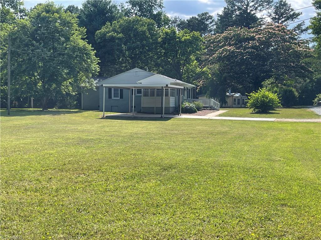 246 Yountz Road Lexington, NC 27292 - Photo 3 of 28 Gallery Image 3