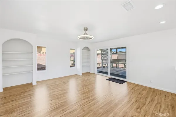 $3,000 | 120 Doyle Avenue, Redlands, CA 92374