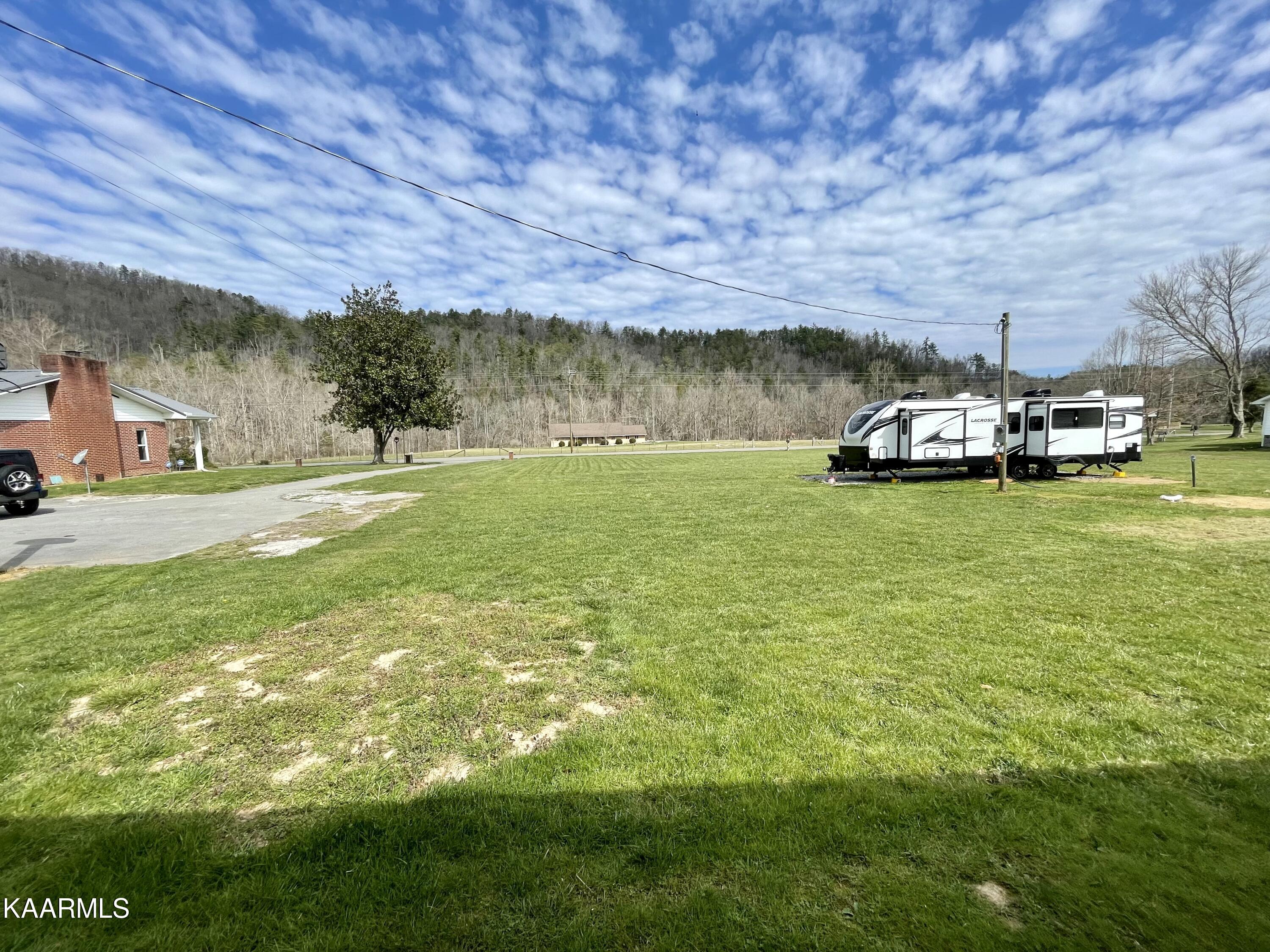 5516 Henry Town Road Sevierville, TN 37876 - Photo 25 of 34 IMG_8230