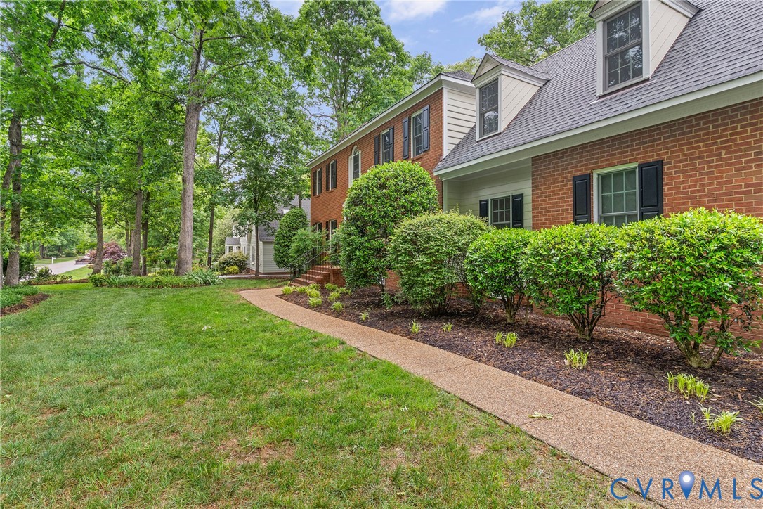 2319 Chartstone Drive Midlothian, VA 23113 - Photo 4 of 50