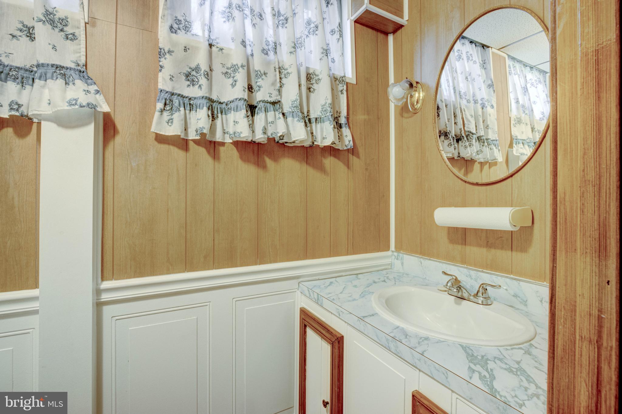 1935 Searles Road Dundalk, MD 21222 - Photo 14 of 24 Half Bath