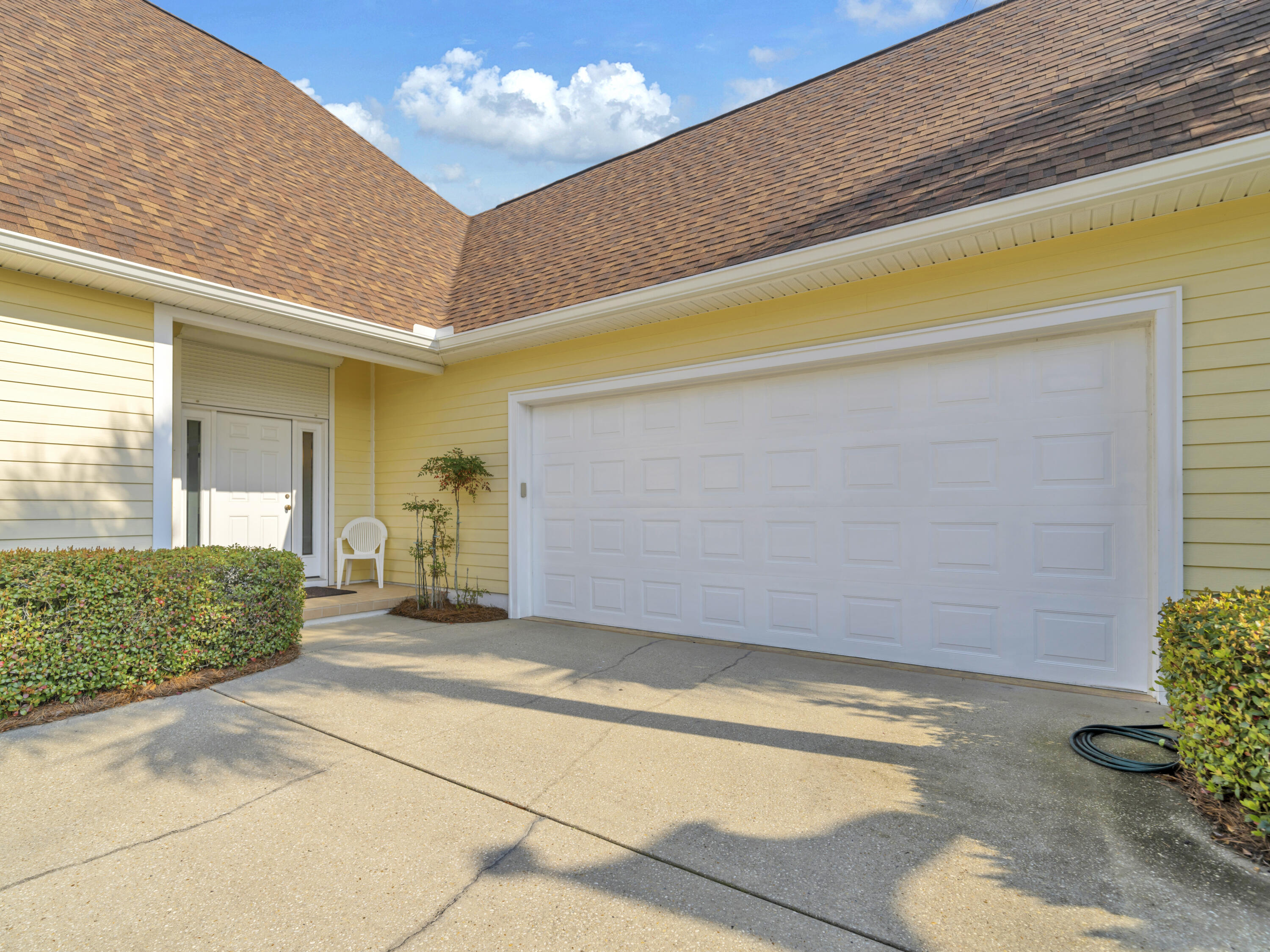 419 Pelican Circle Inlet Beach, FL 32461 - Photo 4 of 29 2 car garage