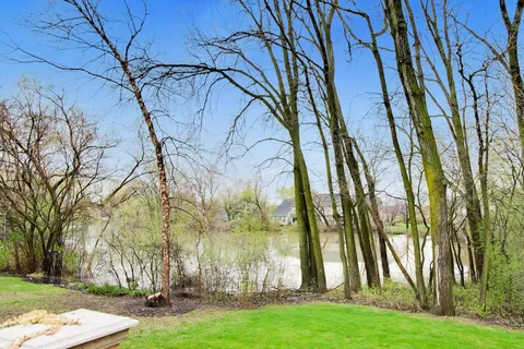 $489,900 | 1474 Knottingham Drive, Gurnee, IL 60031