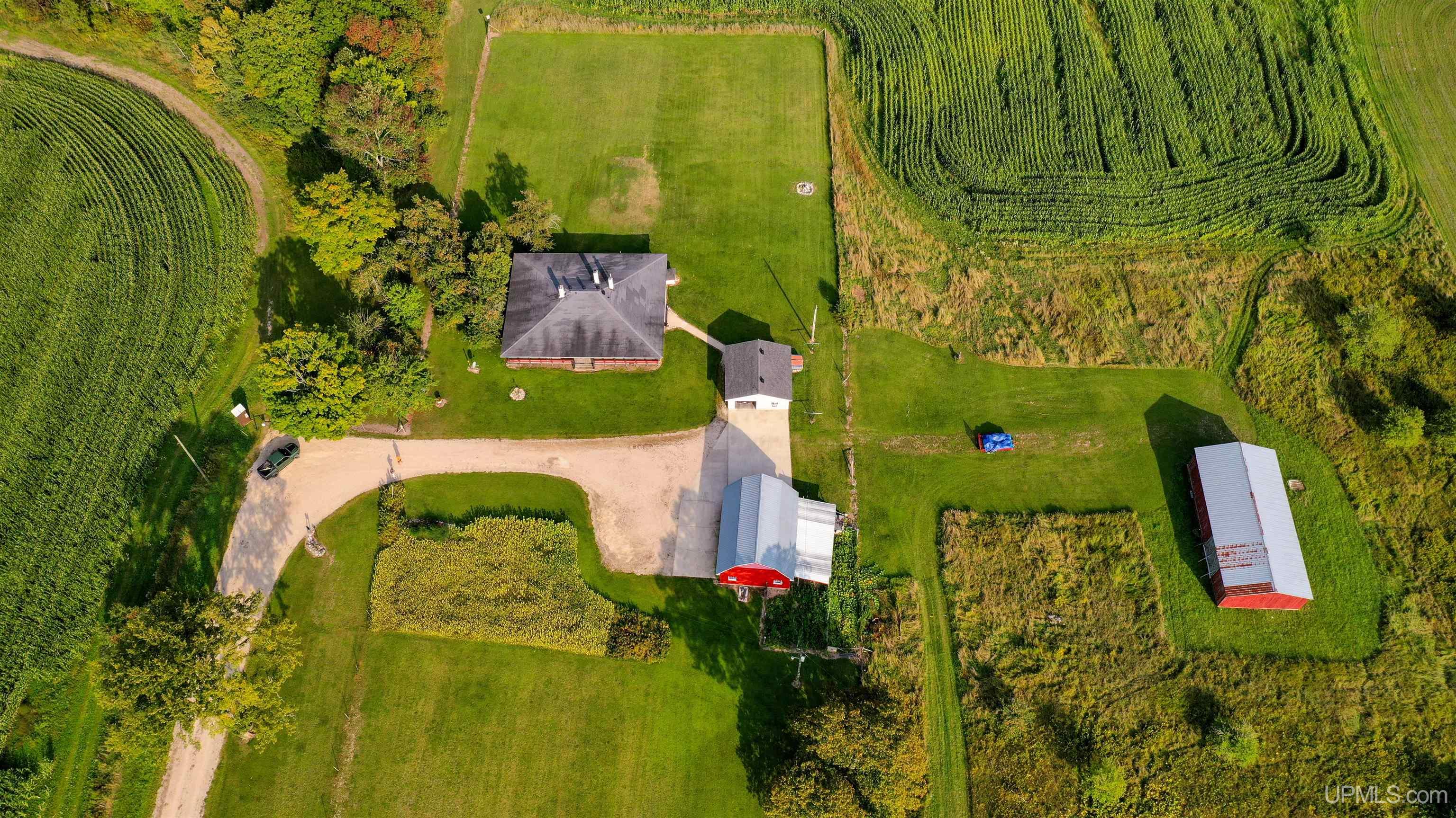 W13371 Feigel Road Engadine, MI 49827 - Photo 4 of 49