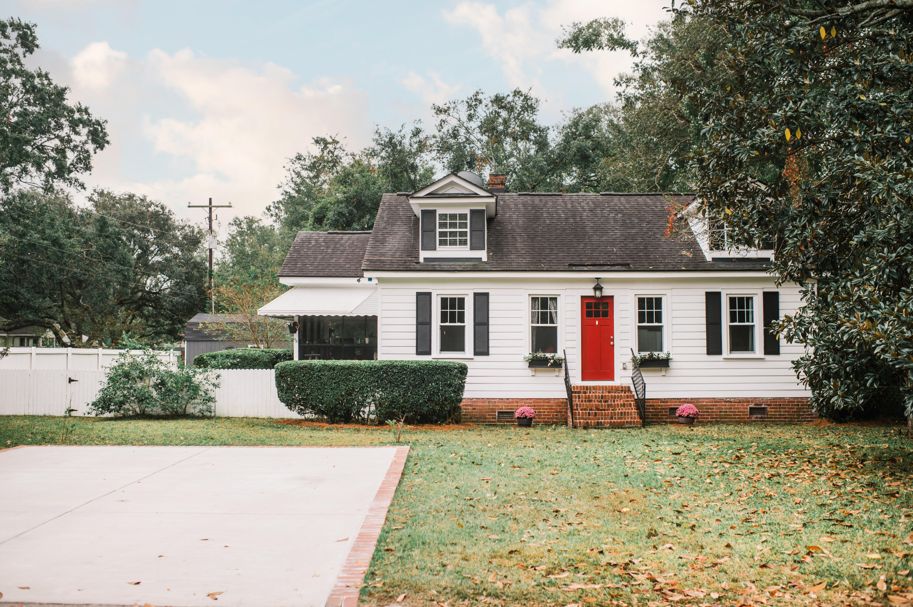 1707 Jessamine Road Charleston, SC 29407 - Photo 1 of 47 Welcome Home