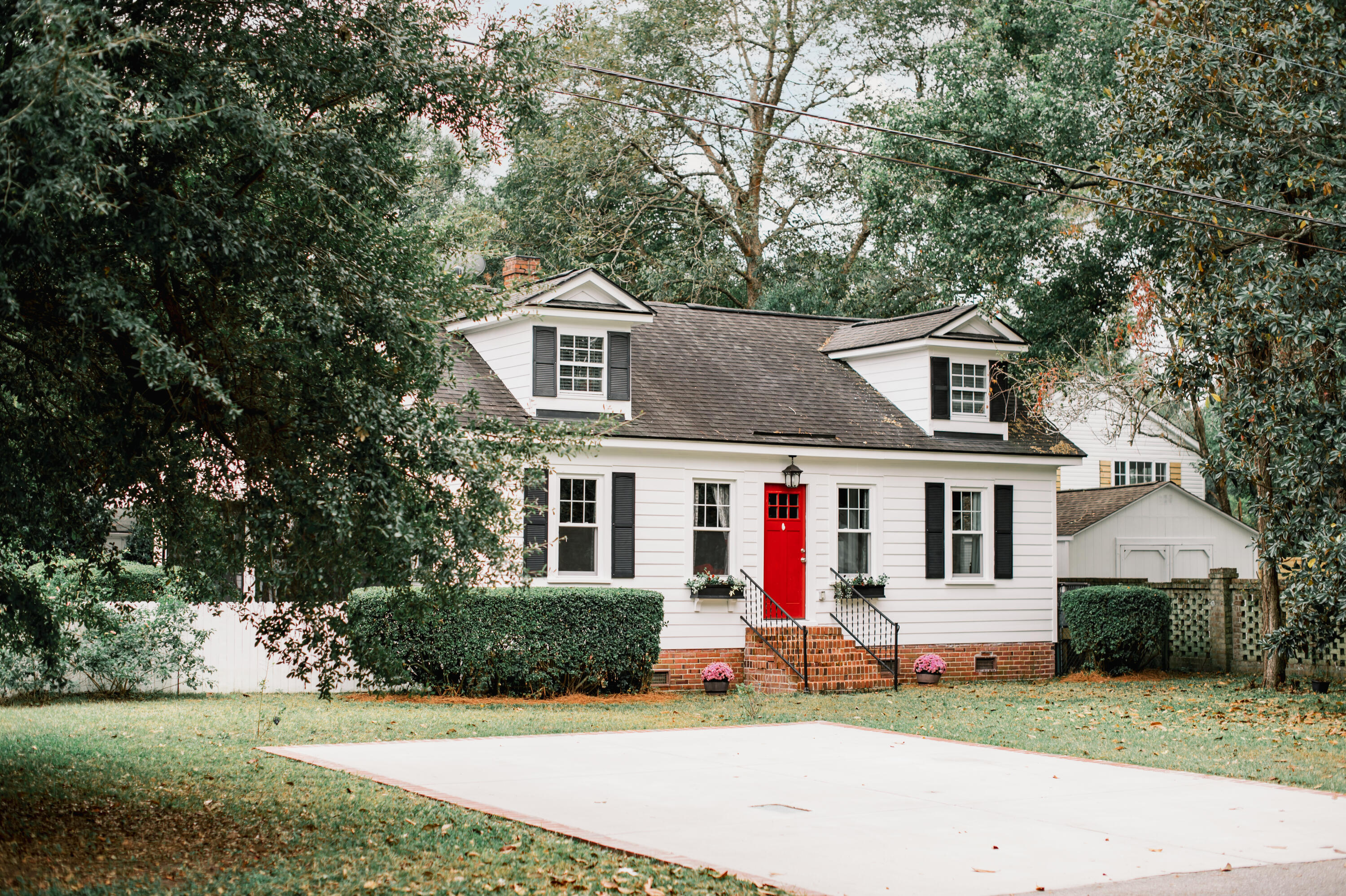 1707 Jessamine Road Charleston, SC 29407 - Photo 2 of 47 Front with new driveway