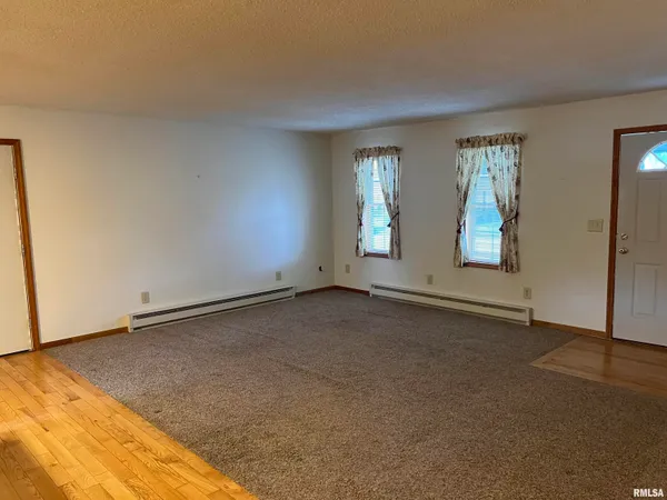 $129,900 | 110 Wyatt Street, Franklin, IL 62638