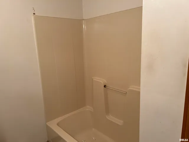 $149,900 | 110 Wyatt Street, Franklin, IL 62638