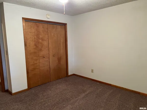 $129,900 | 110 Wyatt Street, Franklin, IL 62638