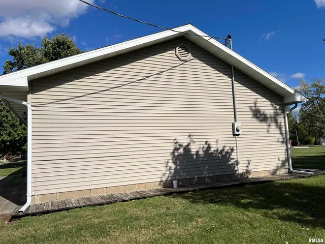 $149,900 | 110 Wyatt Street, Franklin, IL 62638