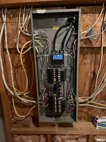 $149,900 | 110 Wyatt Street, Franklin, IL 62638