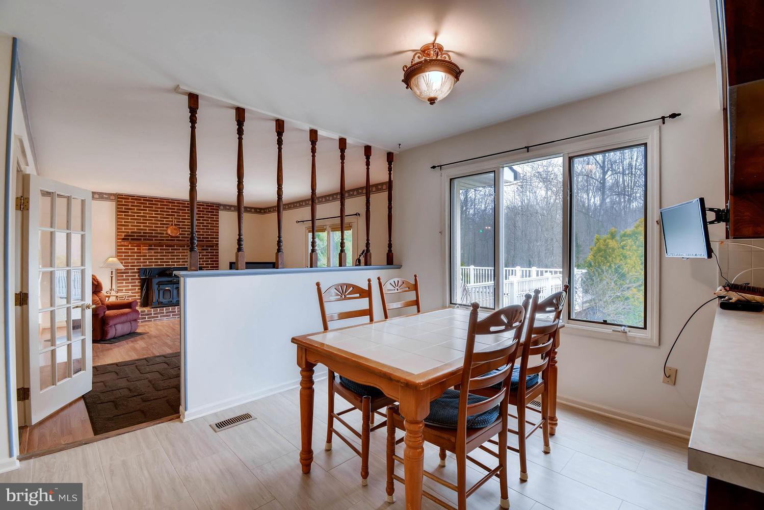 1519 Crestview Road Joppa, MD 21085 - Photo 12 of 28 Breakfast area w/ casement windows