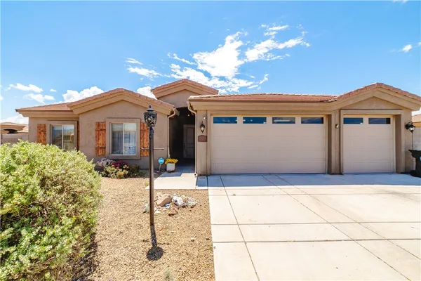 $319,900 | 2484 Del Mar Avenue, Kingman, AZ 86409