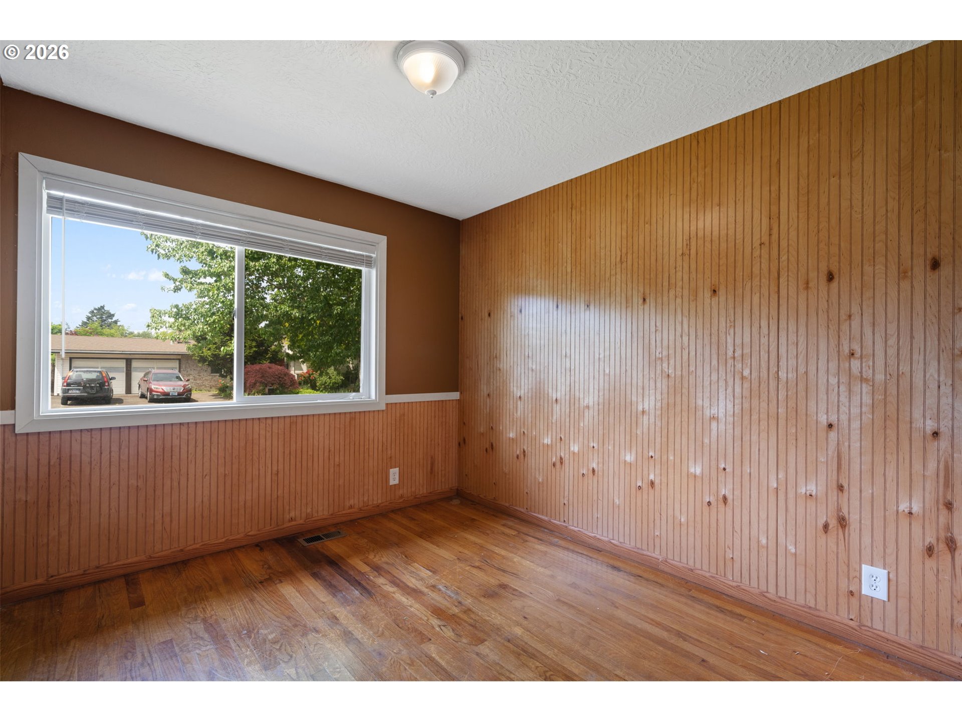 3720 Southeast 166th Avenue Portland, OR 97236 - Photo 21 of 47