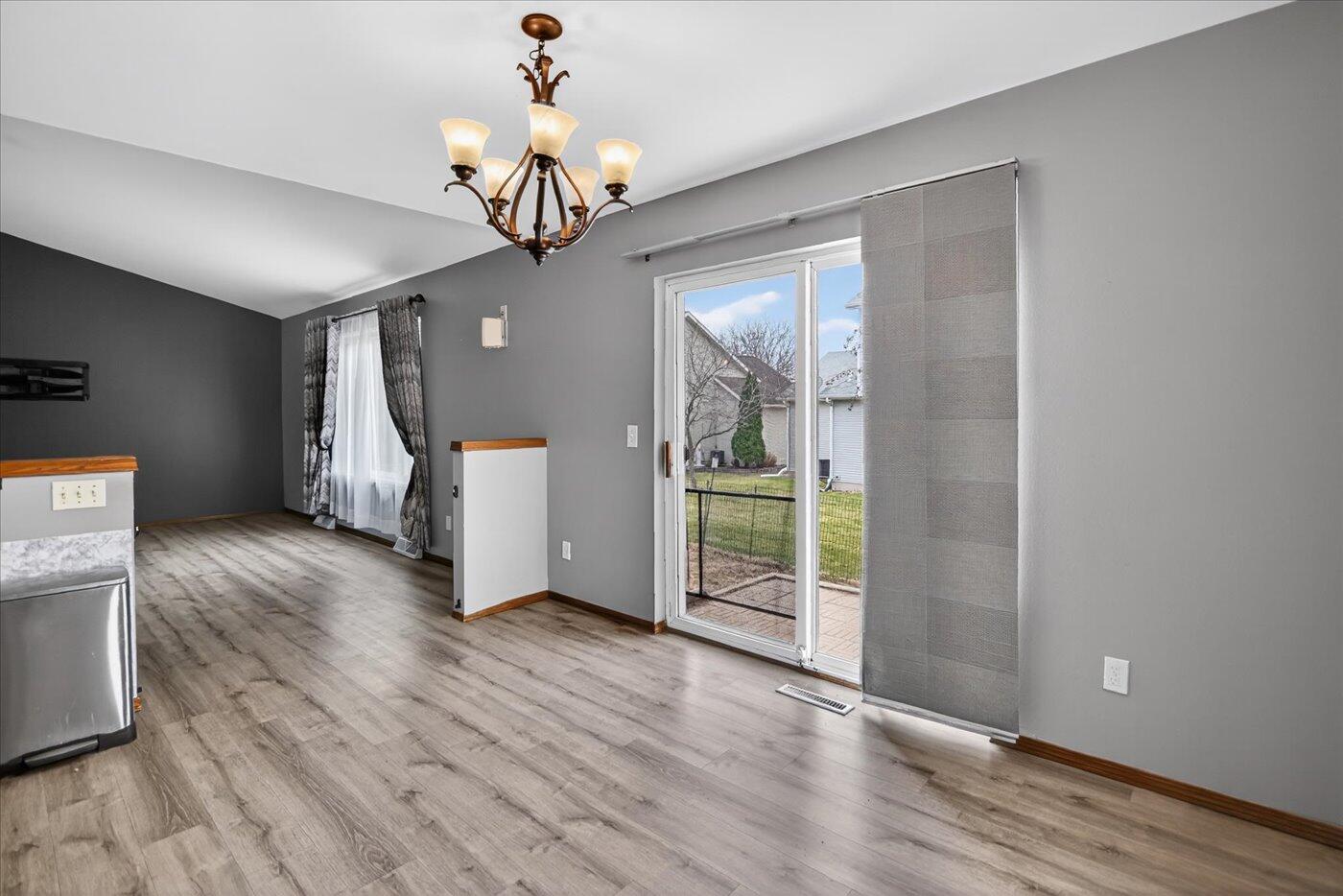 1214 Dayflower Drive Madison, WI 53719 - Photo 14 of 63 4521