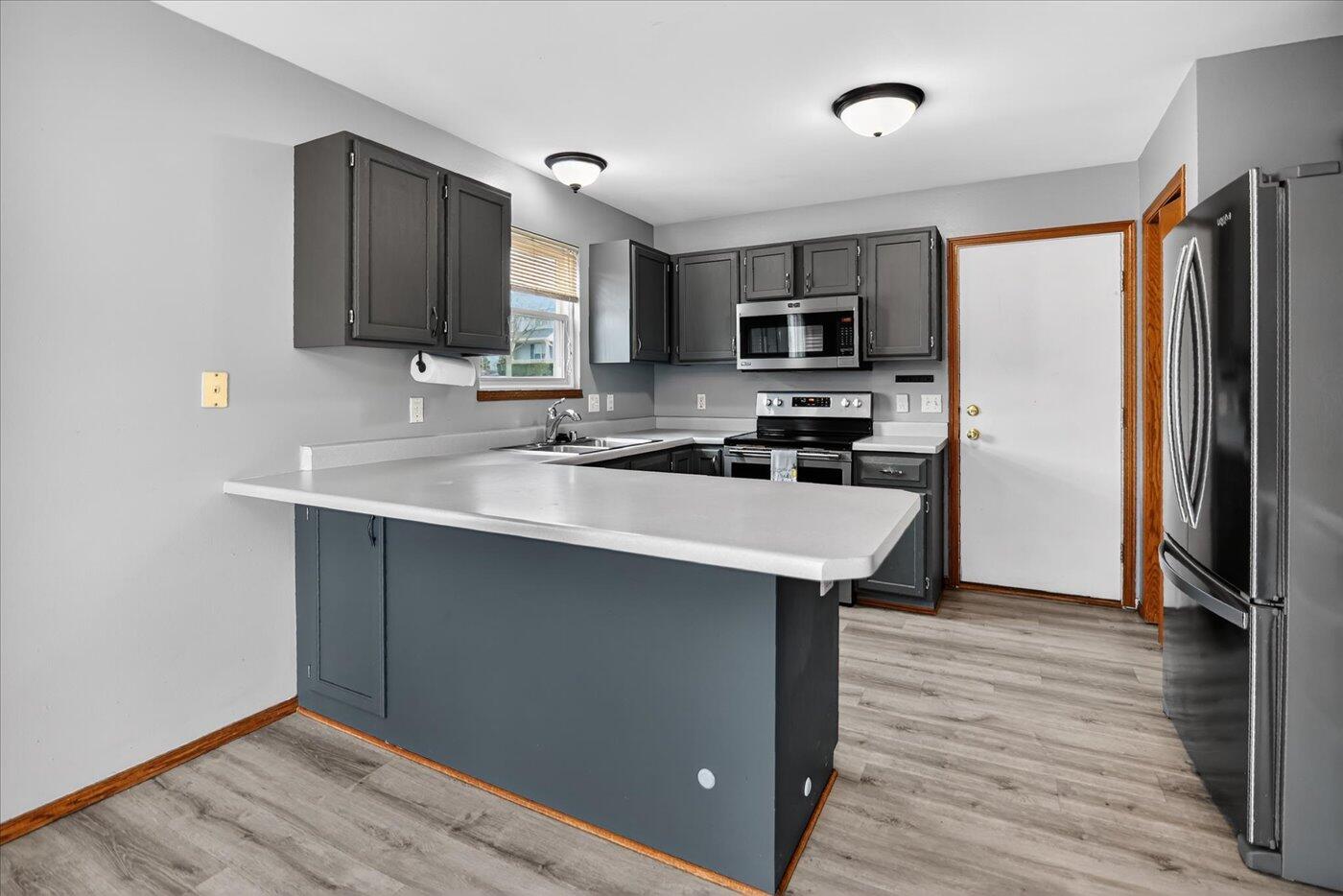 1214 Dayflower Drive Madison, WI 53719 - Photo 16 of 63 4523