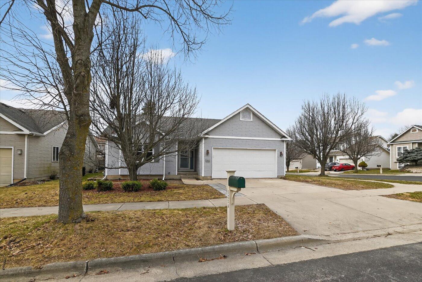 1214 Dayflower Drive Madison, WI 53719 - Photo 3 of 63 4506
