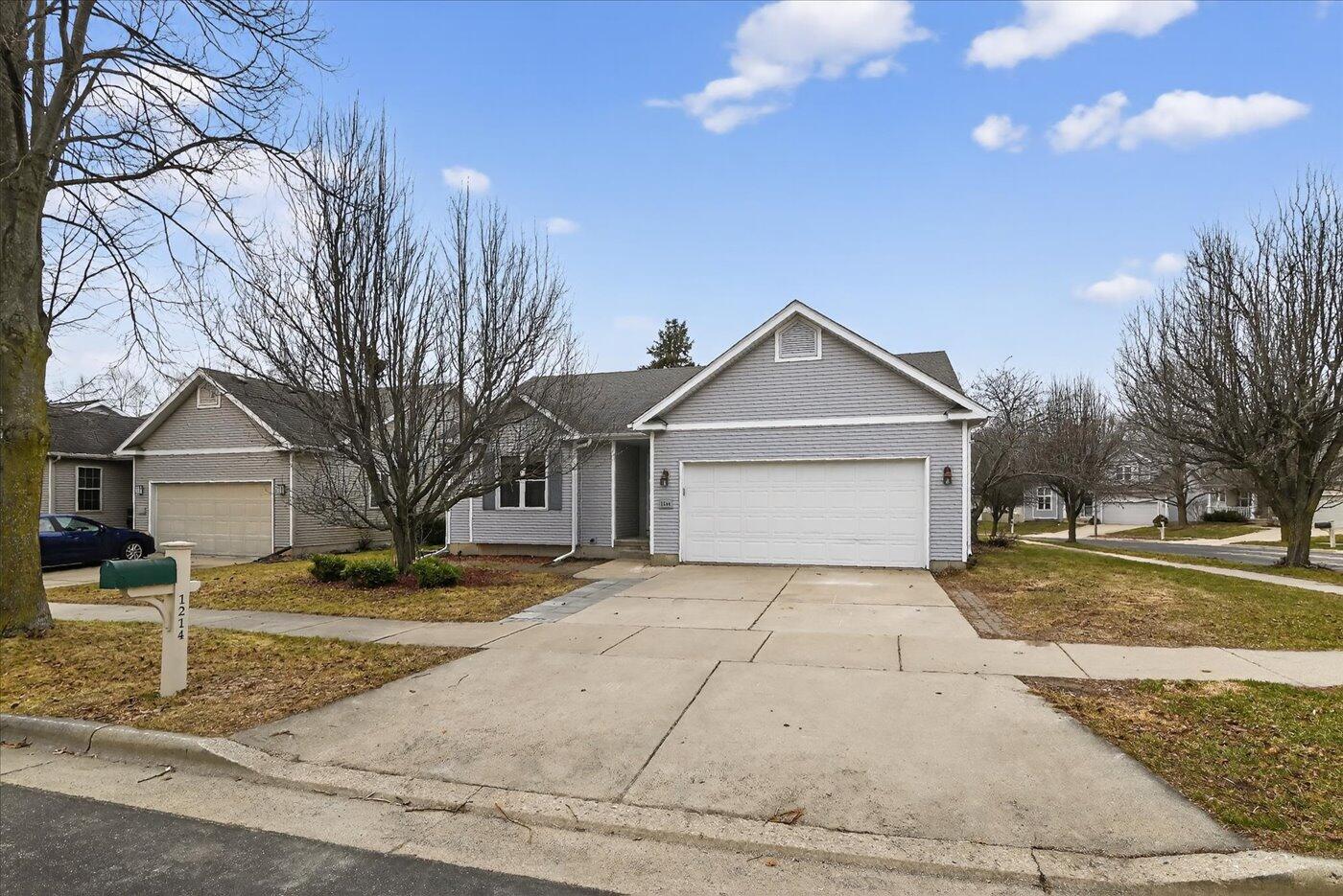 1214 Dayflower Drive Madison, WI 53719 - Photo 4 of 63 4505