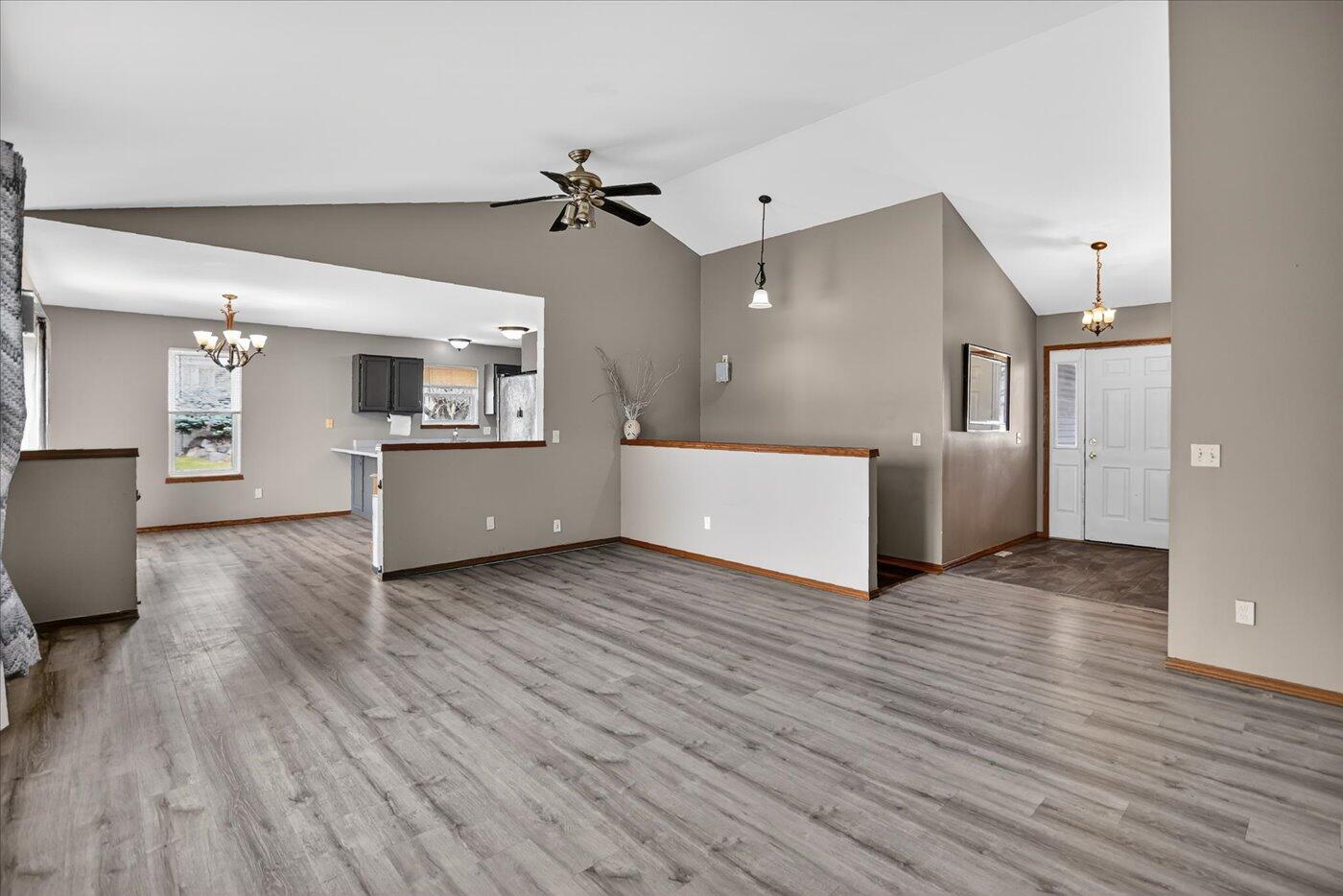 1214 Dayflower Drive Madison, WI 53719 - Photo 7 of 63 4535