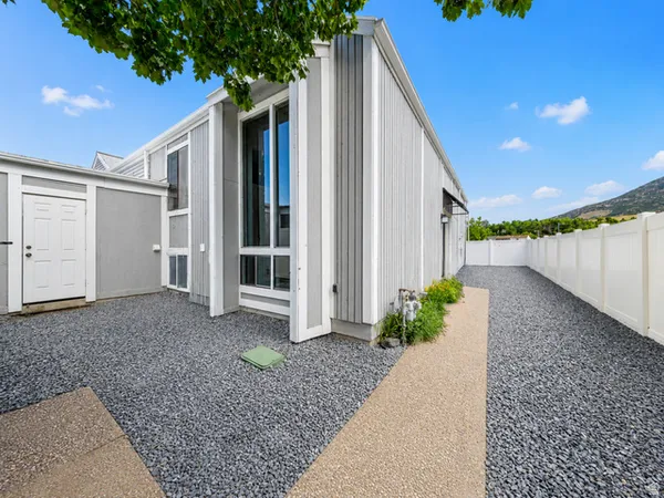 $362,500 | 1898 East 5775th South, South Ogden, UT 84403
