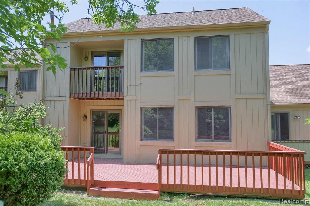 2403 Rochelle Park Drive Rochester Hills, MI 48309 - Photo 27 of 30