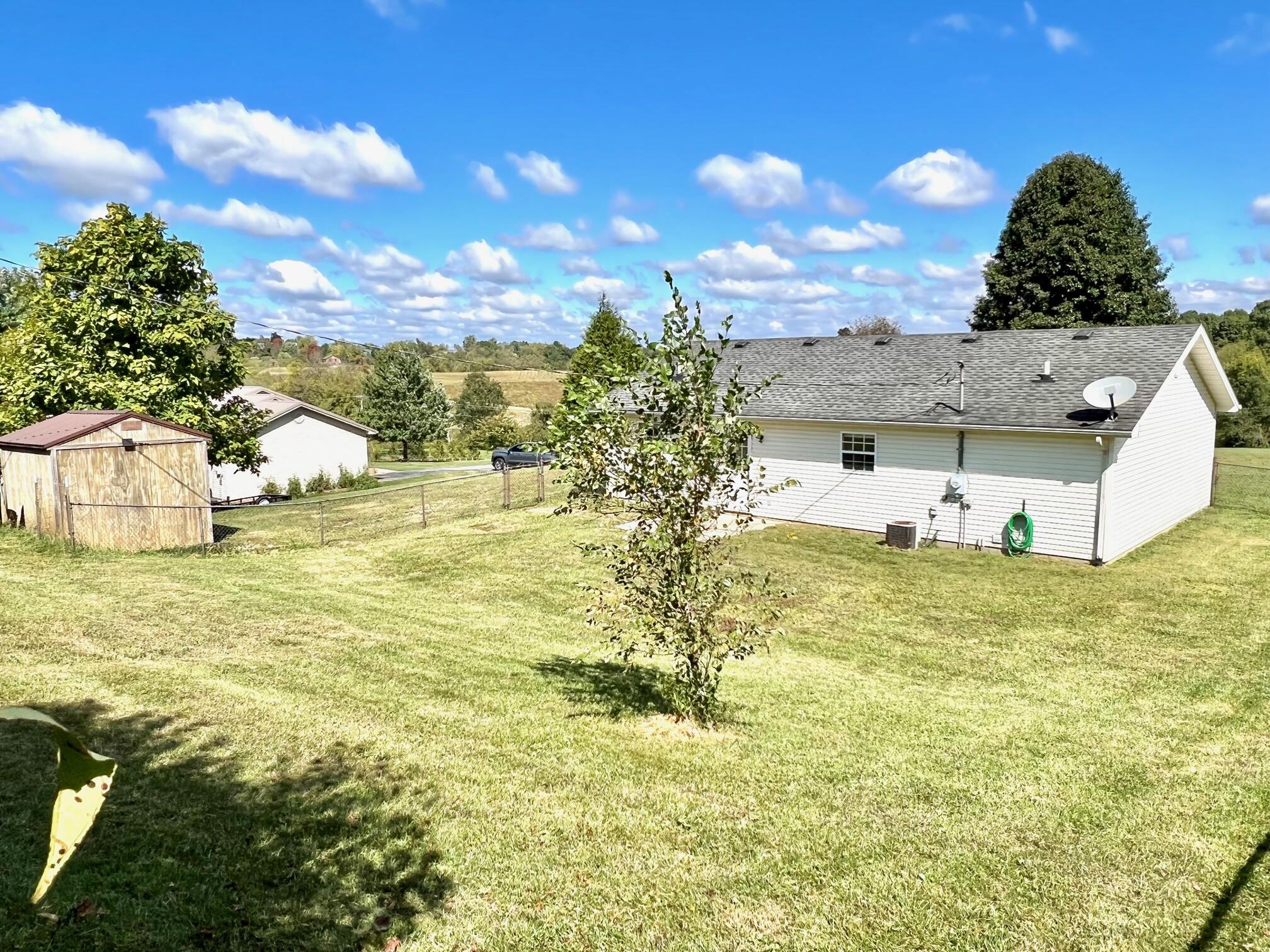 2670 Van Thompson Road Mount Sterling, KY 40353 - Photo 7 of 42 IMG_5903