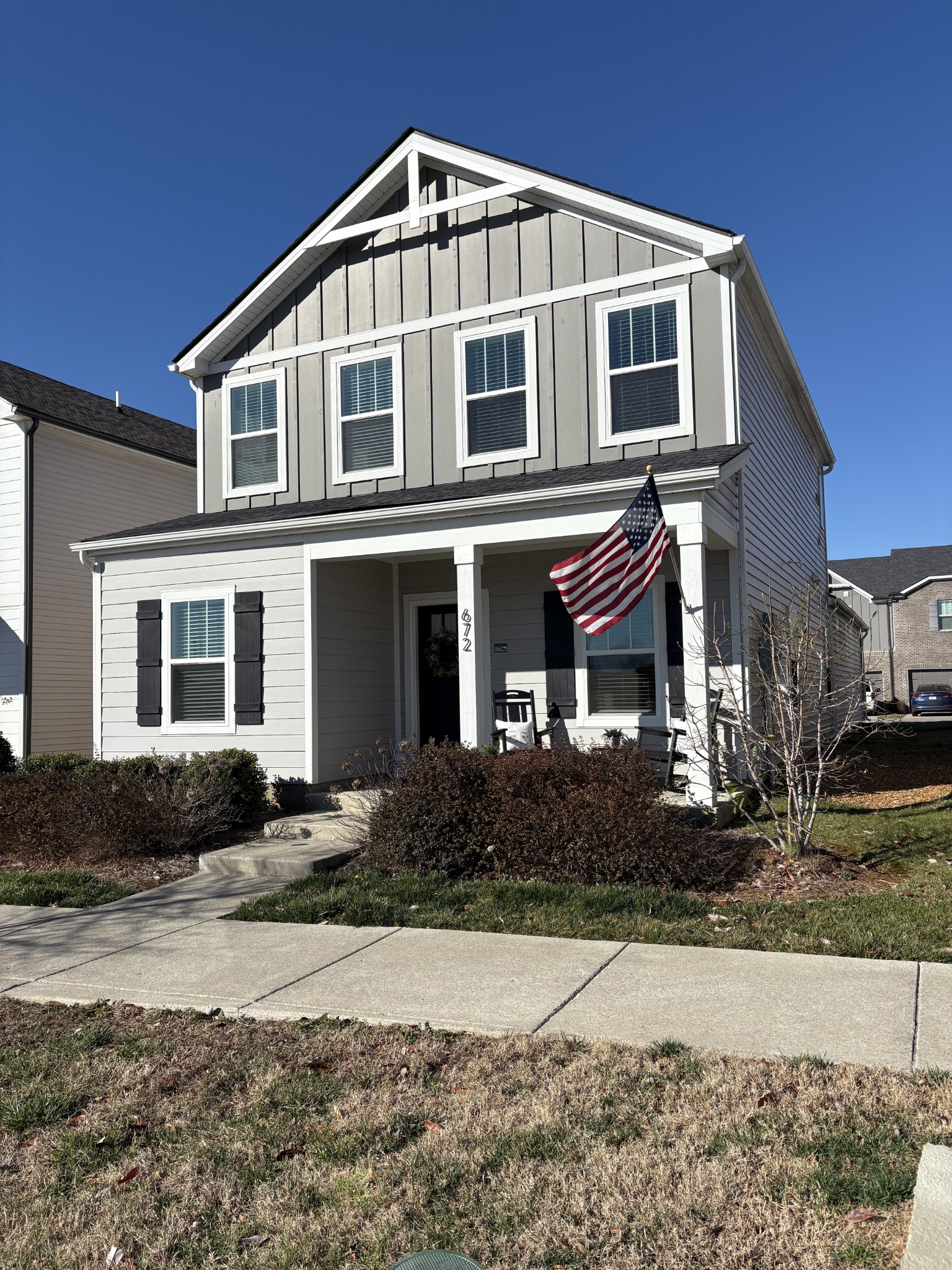 672 Taylor Bend Columbia, TN 38401 - Photo 2 of 32 a front view of a house with a yard