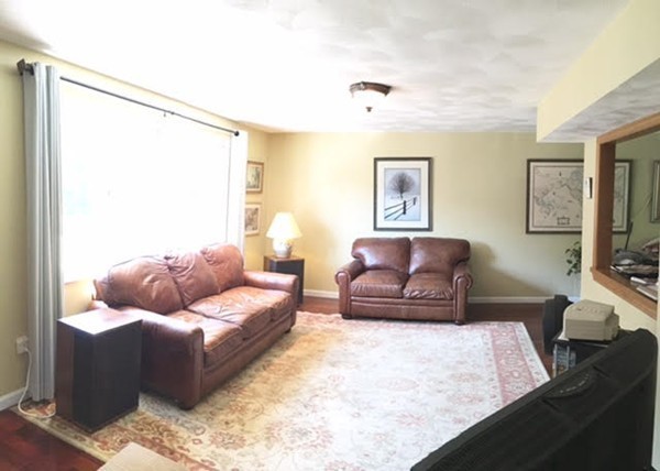 24 Valley Road, Unit 1 Lynn, MA 01902 - Photo 6 of 16 Gallery Image 6