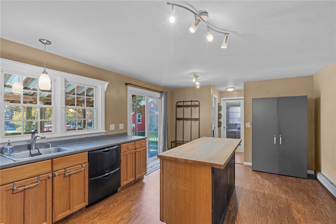 509 Perry Hill Road Coventry, RI 02816 - Photo 16 of 50