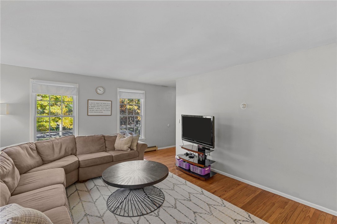 509 Perry Hill Road Coventry, RI 02816 - Photo 22 of 50