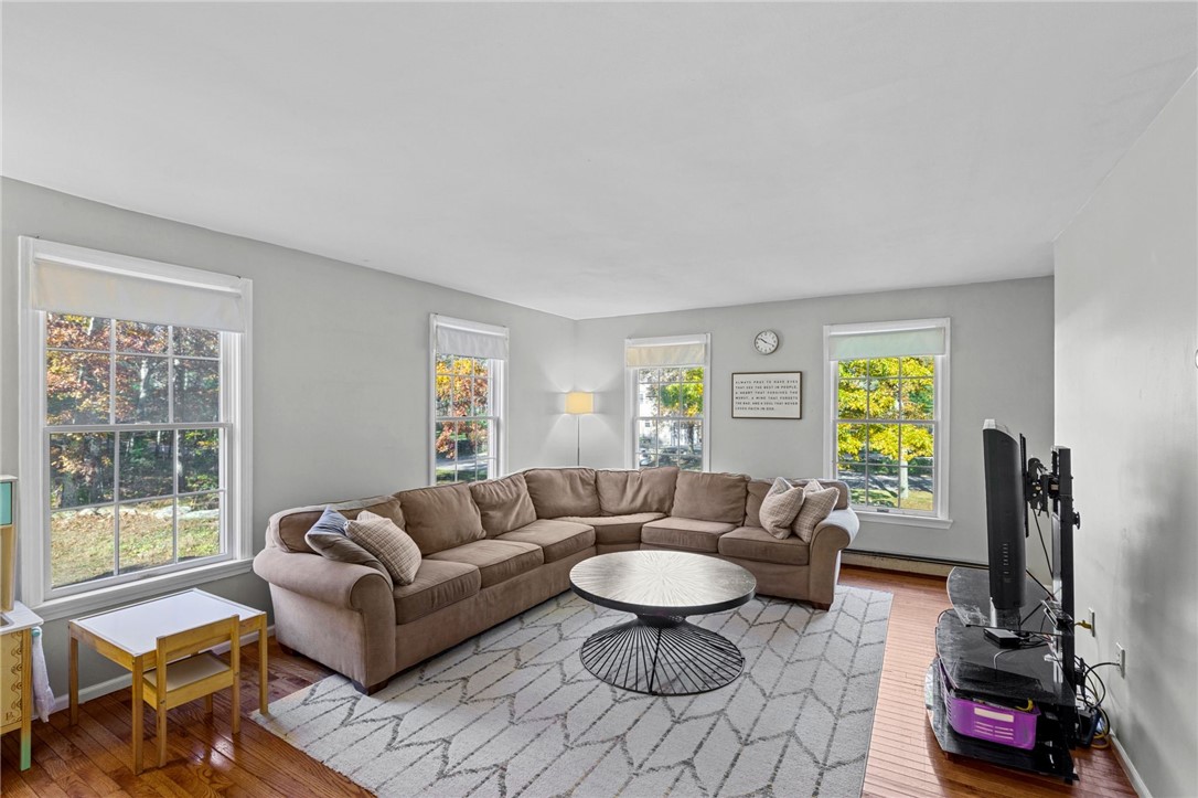 509 Perry Hill Road Coventry, RI 02816 - Photo 23 of 50