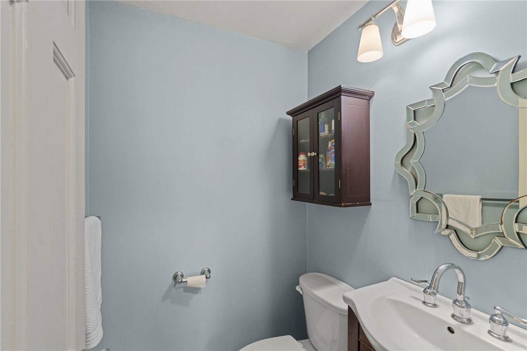 509 Perry Hill Road Coventry, RI 02816 - Photo 30 of 50