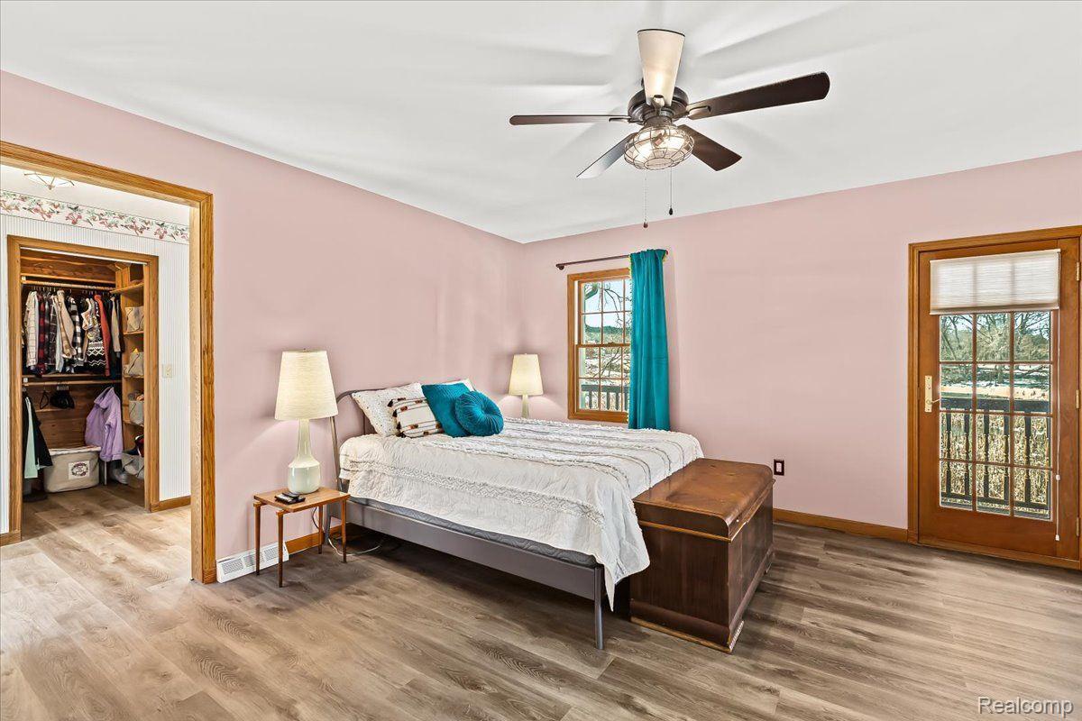 4529 Pleasant Valley Road Brighton, MI 48114 - Photo 20 of 66 Gallery Image 20