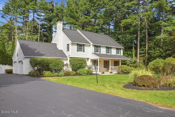 $609,900 | 39 Algonquin Drive, Queensbury, NY 12804