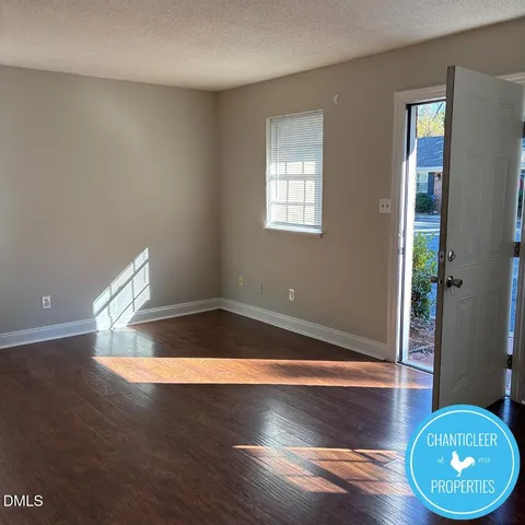 $1,095 | 115 Florence Street, Unit 14, Graham, NC 27253