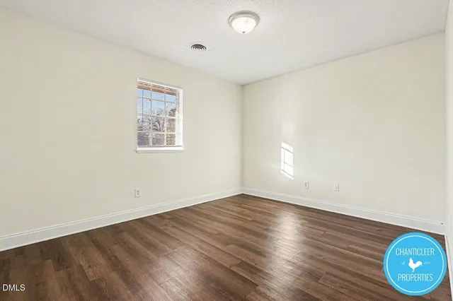 $1,095 | 115 Florence Street, Unit 14, Graham, NC 27253