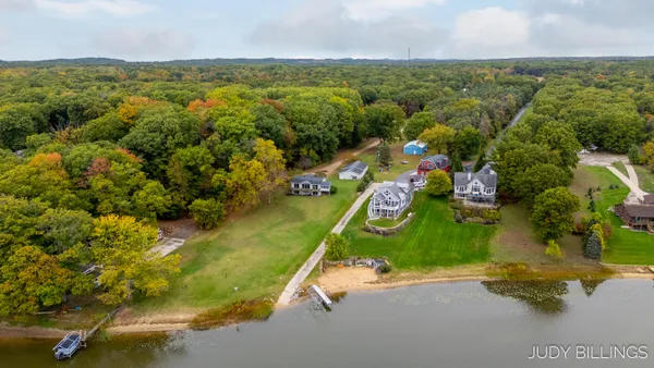 $1,700,000 | 6342 Old Allegan Road, Saugatuck, MI 49453