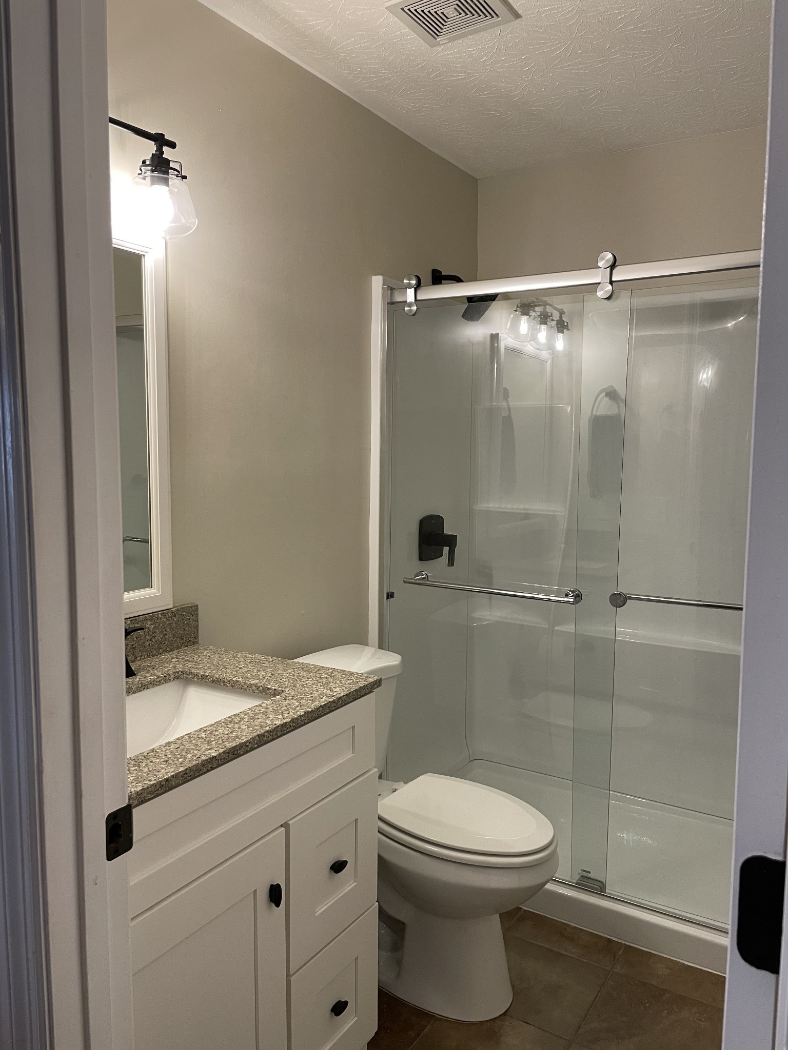 2340 Benay Road Nashville, TN 37214 - Photo 11 of 18 Gallery Image 11