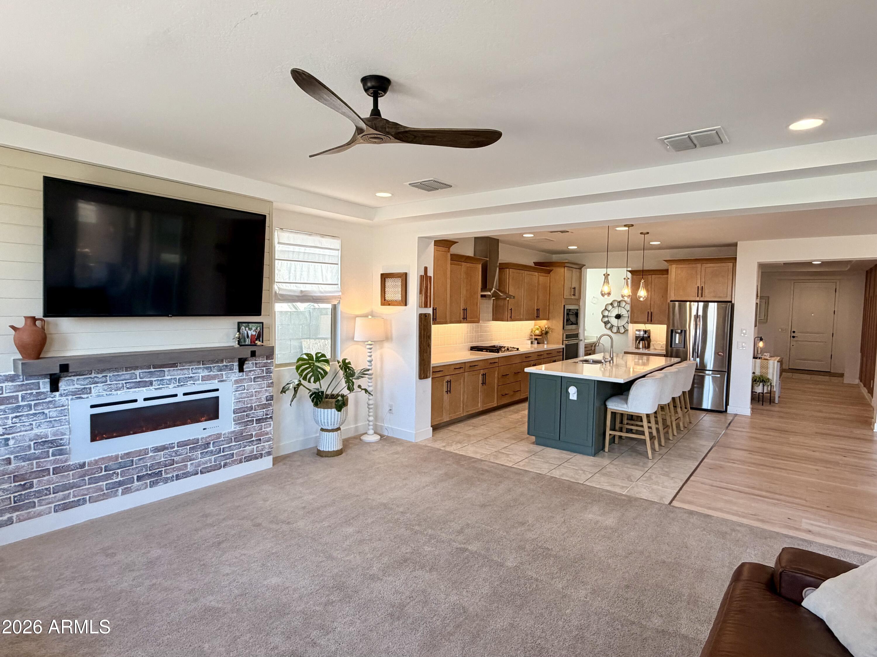 12862 West Ocotillo Road Glendale, AZ 85307 - Photo 8 of 40