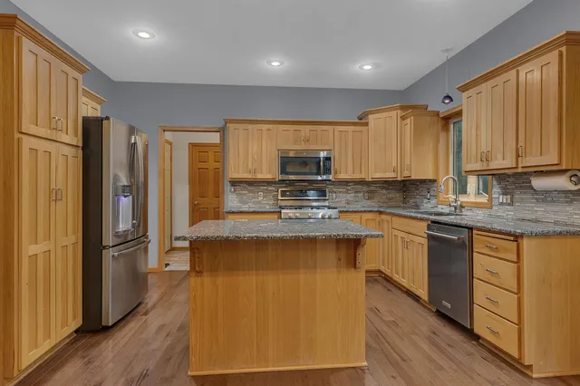 $537,898 | 13476 91st Street, Becker, MN 55308