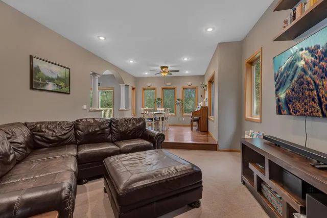 $537,898 | 13476 91st Street, Becker, MN 55308