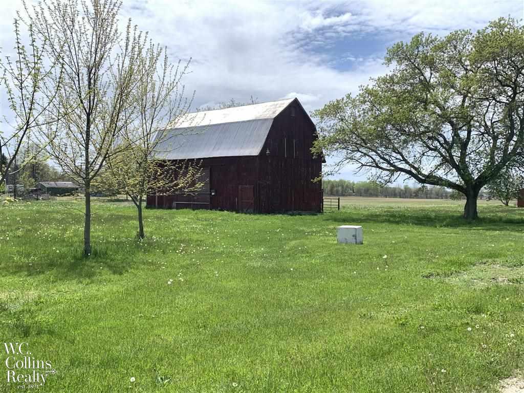 8050 Black River Road Jeddo, MI 48032 - Photo 25 of 36