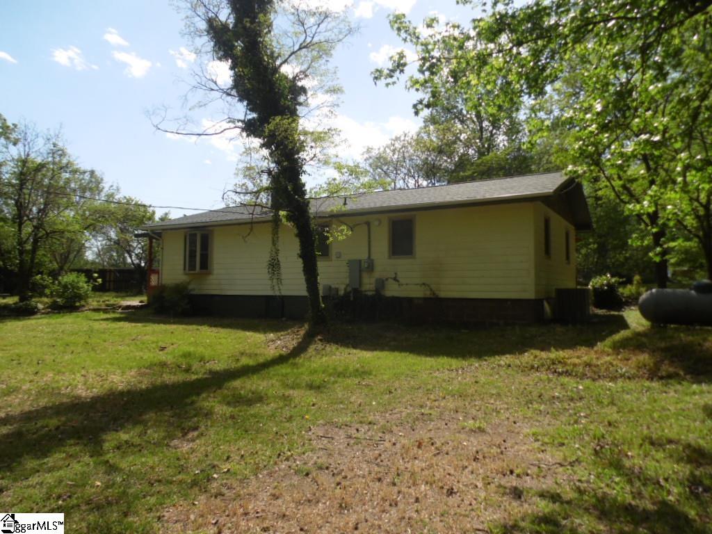 116 Gap Creek Road Marietta, SC 29661 - Photo 2 of 34