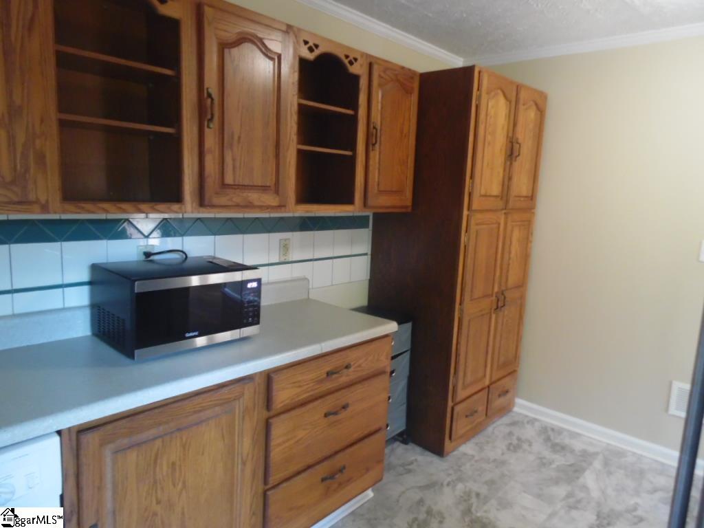 116 Gap Creek Road Marietta, SC 29661 - Photo 21 of 34